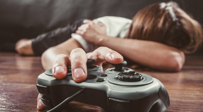 Bài tập collocation Harmful Effects of Game Addiction